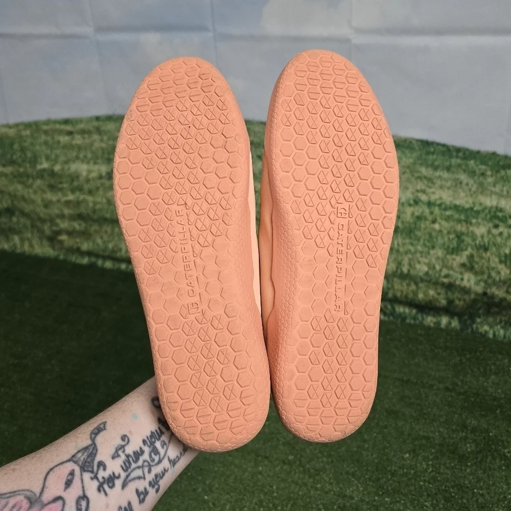 Caterpillar |  Mens Hex NuBuck laced steetwear trainers \ coral \ size 12